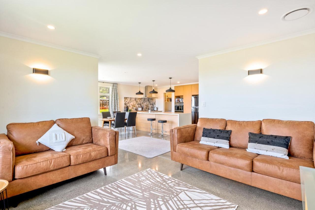 Matenga Townhouse - Waikanae Holiday Home Exterior photo