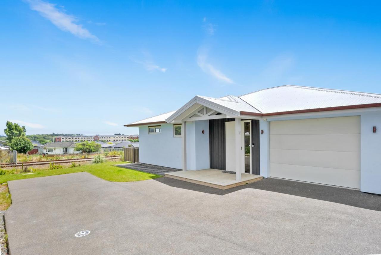 Matenga Townhouse - Waikanae Holiday Home Exterior photo